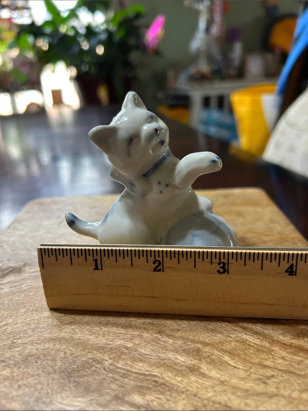Vintage 1970-1990’s Delft-Style Kitsch Blue & White Cat Playing with A Ball